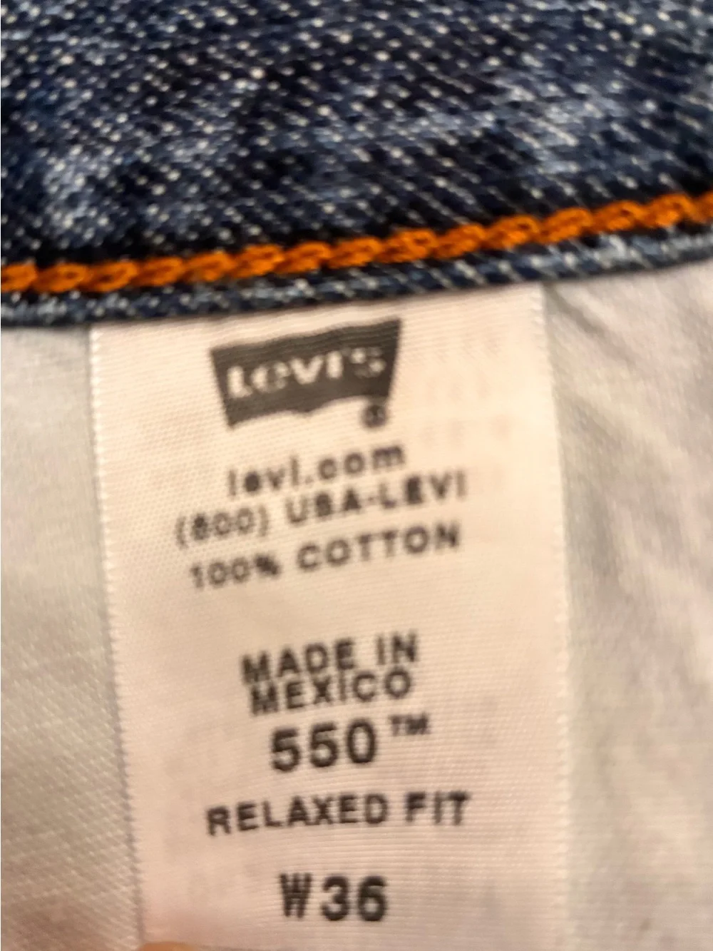 Levi’s 550 Sz 36 Relaxed Fit Mens Jean Shorts